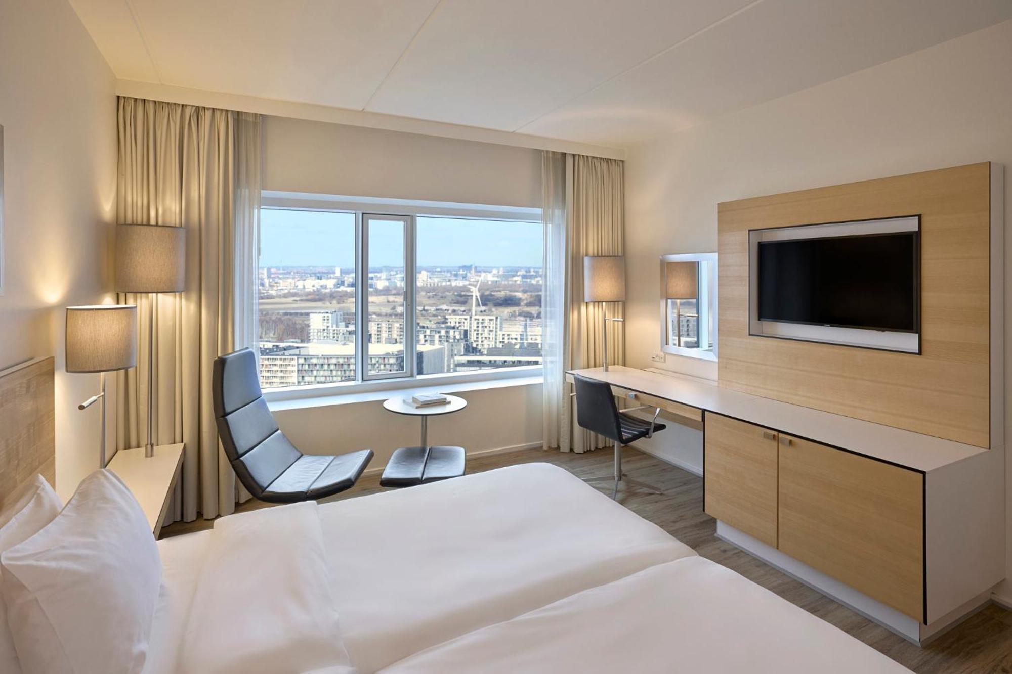 คราวน์ พลาซา โคเปนโฮเกน ทาวเวอร์ Hotel โคเปนเฮเกน ภายนอก รูปภาพ